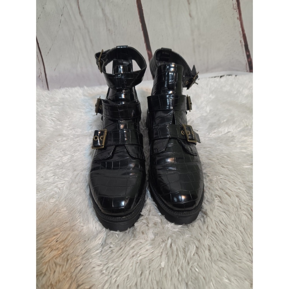 Coconuts By Matisse Axel Black Croc Embossed Cutout Buckle Boots Women's Size 9